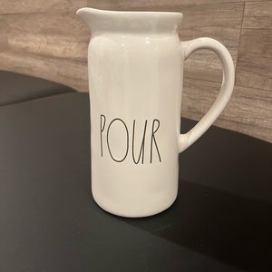 Rae dunn pour pitcher